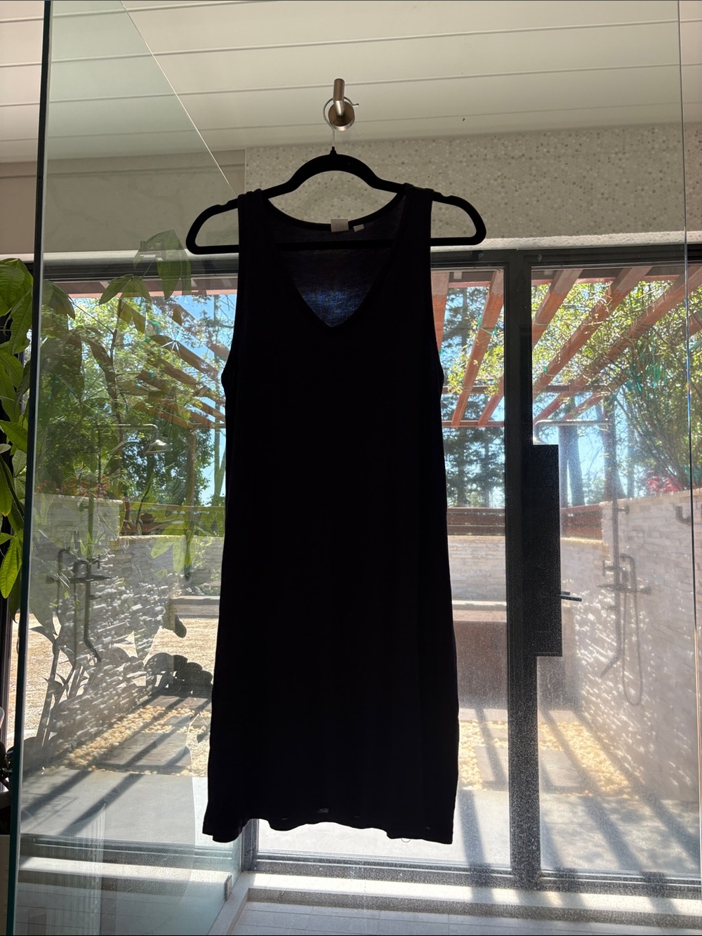 GAP Black Sleeveless V-Neck Maxi Dress
